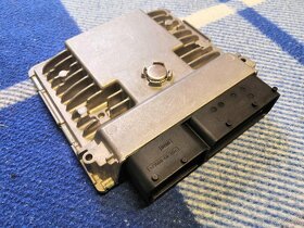 Řídící jednotka motoru Škoda VW - 2