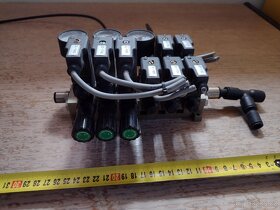 Pneumatický rozvaděč - 2