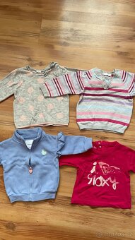 Mikinky svetříky holčička vel. - 2