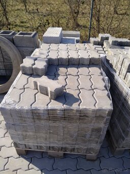 Záková dlažba - 2