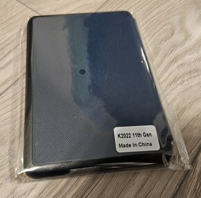 Daruji pouzdro pro Kindle 2022 - 2