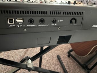 Korg pa300 - 2
