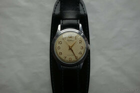 Krásné zachovalé,staré funkční, mech. hodinky Kirovskije - 2