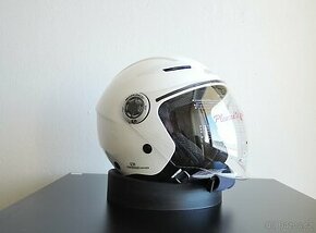 Helma na moto G10 bílá perleťová - 2