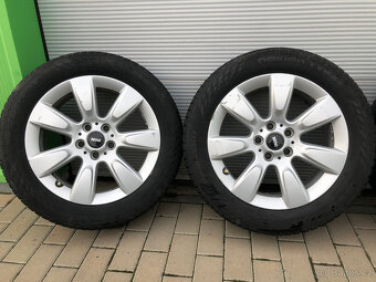 Sada disků Mini 5x112 7,5x17 ET52 + zimní 225/55 R17 - 2