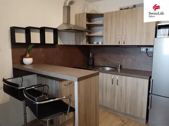 Pronájem bytu 2+1 62 m2 nám. 17. listopadu, Karlovy Vary - 2