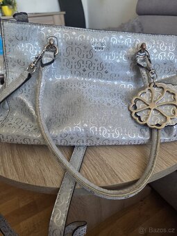 Kabelka Guess - 2
