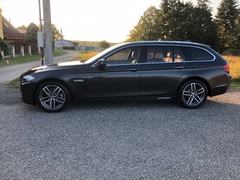 2015 BMW 520d F11 140 kW xDrive facelift - 2
