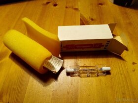 Halogenovoé žárovky, 600 W,230 V. - 2