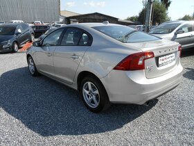 VOLVO S60 2,0D2 1.MAJITEL - 2