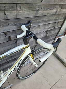 Specialized Roubaix - 2