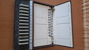 prodám mechanický pořadač - 2