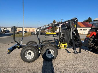 Vyvážecí vlek Palms 6S s hydrulickou rukou 2,54 skladem - 2