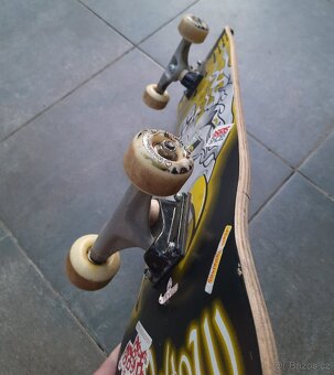 skateboard monster - 2