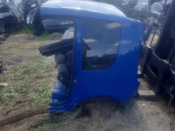 škoda romster - zadni čast karoserie - 2
