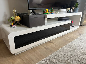 TV stůl - 2