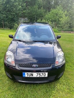 FORD FIESTA 1.4i, 5 dveří, 2009, manuál - velmi pěkný stav - 2