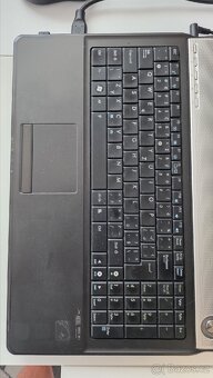 ASUS X64V - 2