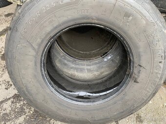 Nákladní pneumatiky 385/65 R22,5 - 2