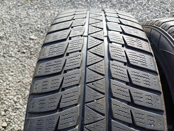 Zimni pneu Falken 205/55/17 95V - 2