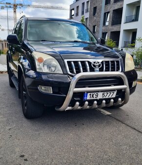 Toyota Land Cruiser - 2