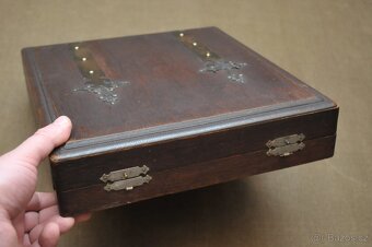 Starožitná dřevěná etuje asi od příborů - 2