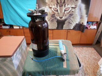 Chladící box na pivo. - 2