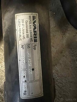 Posypový přívěsný vozík VARI systém - 2