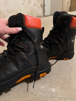 Pracovní boty vel 45 - 2