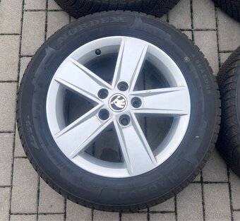Octavia IV - 16" Star + pneu 205/60 R16 Nordexx - 2