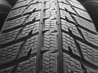 Sady  nebo 2ks zimních pneu 225/60 R17: - 2