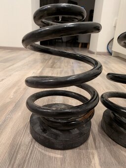 Zadní M-Paket pružiny BMW E46 (+ 2cm podložky) - 2