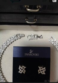 Swarowski set nahrdelnik a nausnice. - 2