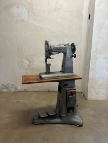 Šicí stroj Minerva sloupový - 2