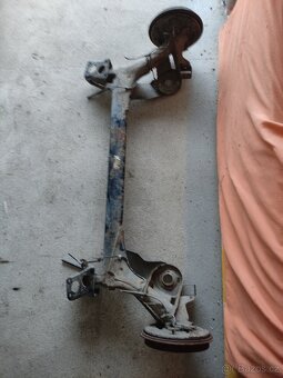 zadní náprava octavie 1 - 2