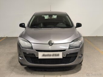 Renault Fluence 1.6i ,  81 kW benzín, 2010 - 2