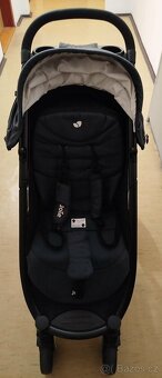 Joie Litetrax 4 stroller - 2