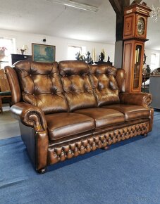 Chesterfield. Originál z Anglie. Top stav. - 2