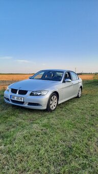 BMW e90 / 95 kW Manuál - 2