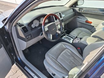 Chrysler 300c awd 5,7 Hemi - 2