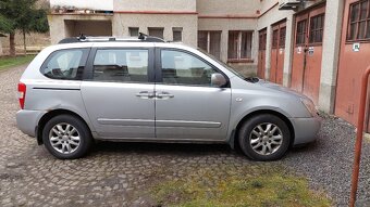 Kia Carnival 2.9 - 2