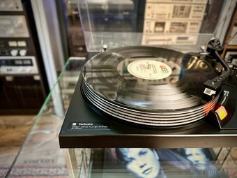 TECHNICS SL-2000 (r.1976) direct-drive, po servisu, TOP STAV - 2