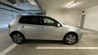 VW Golf 5 1.9 TDI - 2