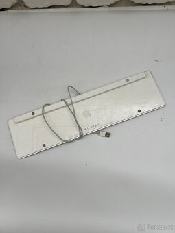 Klávesnice Apple Keyboard bílá - 2