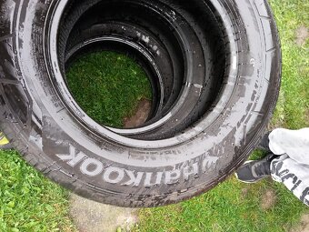 235/65R16C 3 ks - 2
