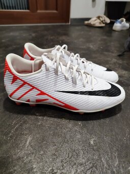 Kopacky Nike mercurial - 2