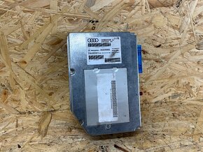 ŘÍDICÍ JENDOTKA TELEFONU 4E0862333B - 2