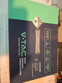 nabíjecí stanice -powerbanka 300 w - 2