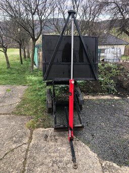 Vyklápěcí vlečka - 2