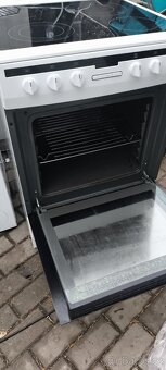 Prodám elektrický sporák AMICA 60CM - 2